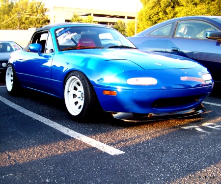 A nice Miata from Atlanta showing off his stance i really dig the wheels